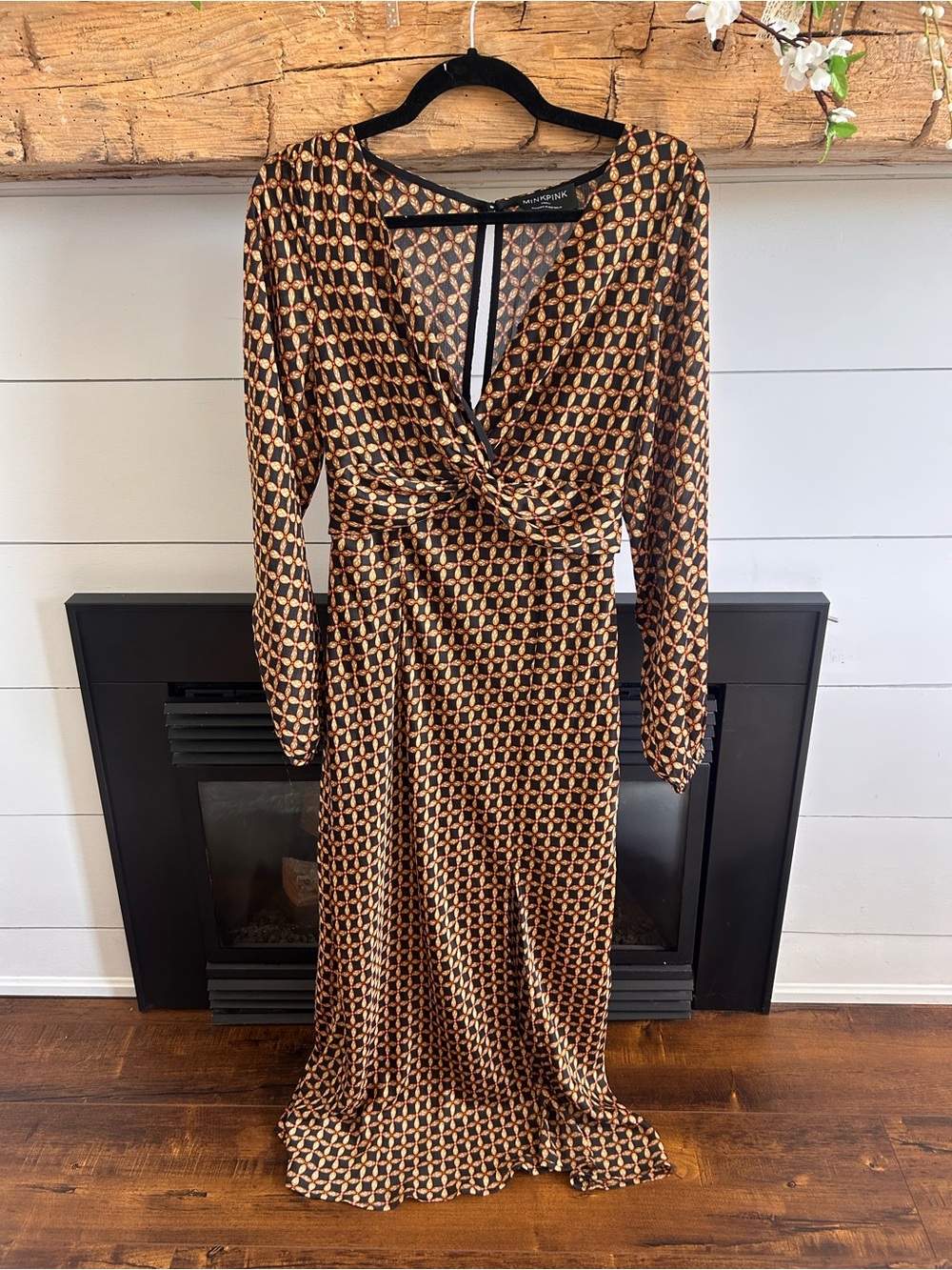 MINKPINK Black & Tan Geometric Twist-Front Maxi Dress